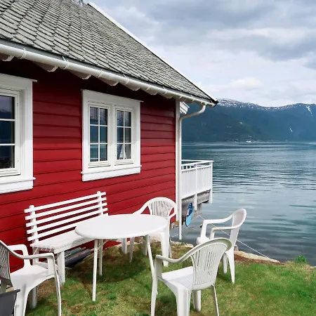 Naustet - Fjs027 Chalet Balestrand